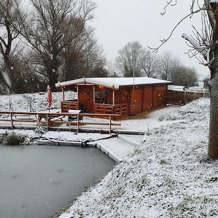 East Pool Cabin Лінкольн Екстер'єр фото